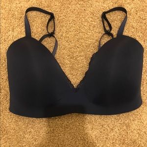 SOLD. Aerie Everyday Wireless Bra 34DD